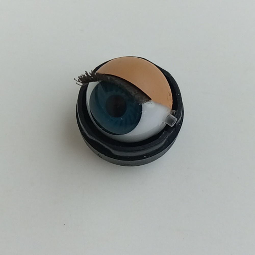American Gir Blue Kit Eye